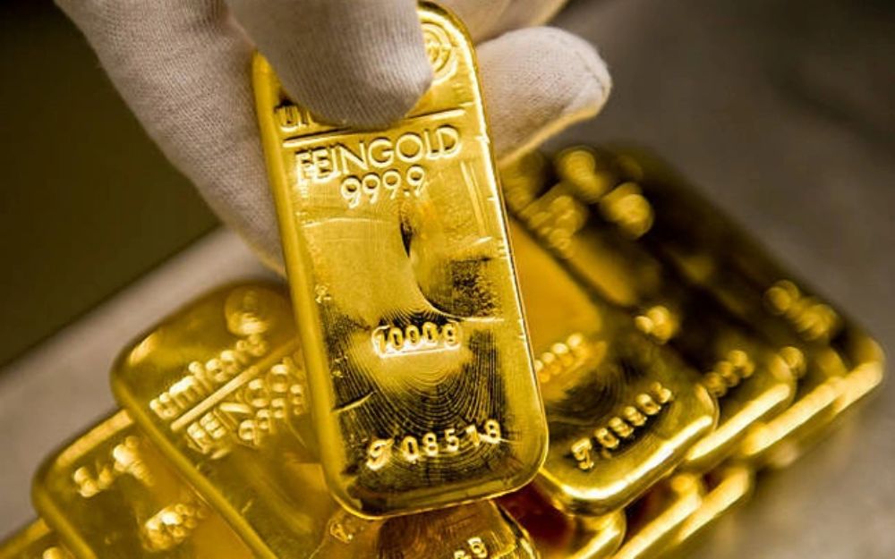 Analisis Emas Anjlok Usai Reli 4 Hari, Dolar & Yield Naik Saat Perang Timur - Data Pasar 2026-03-03