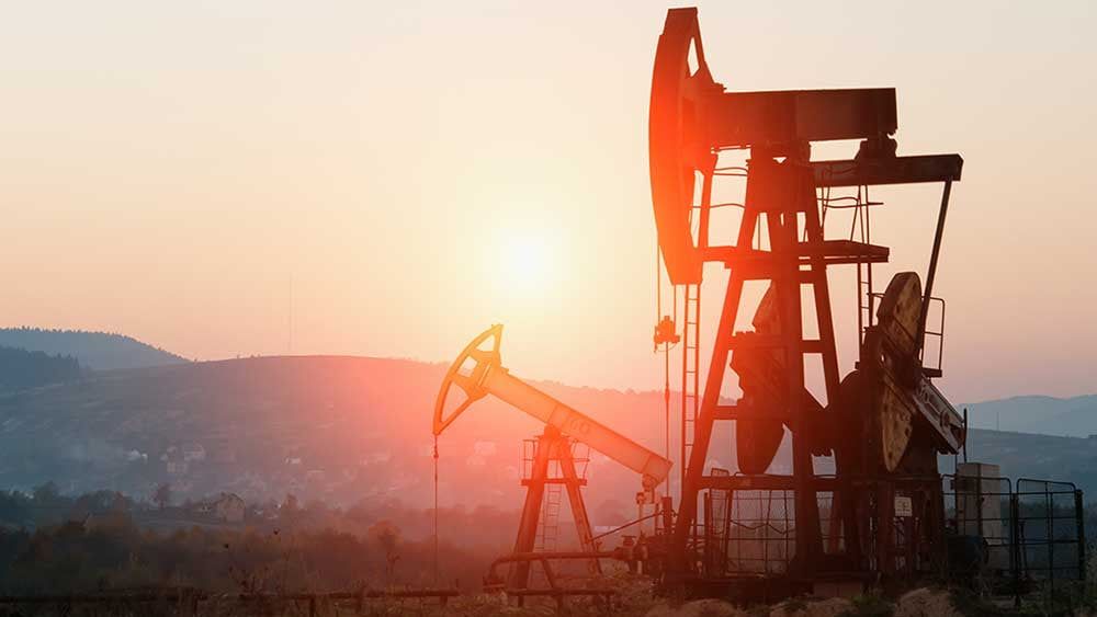 Analisis Minyak Bertahan di Atas $100, Langkah Darurat Belum Redam Premi Risiko Iran - Data Pasar 2026-03-14