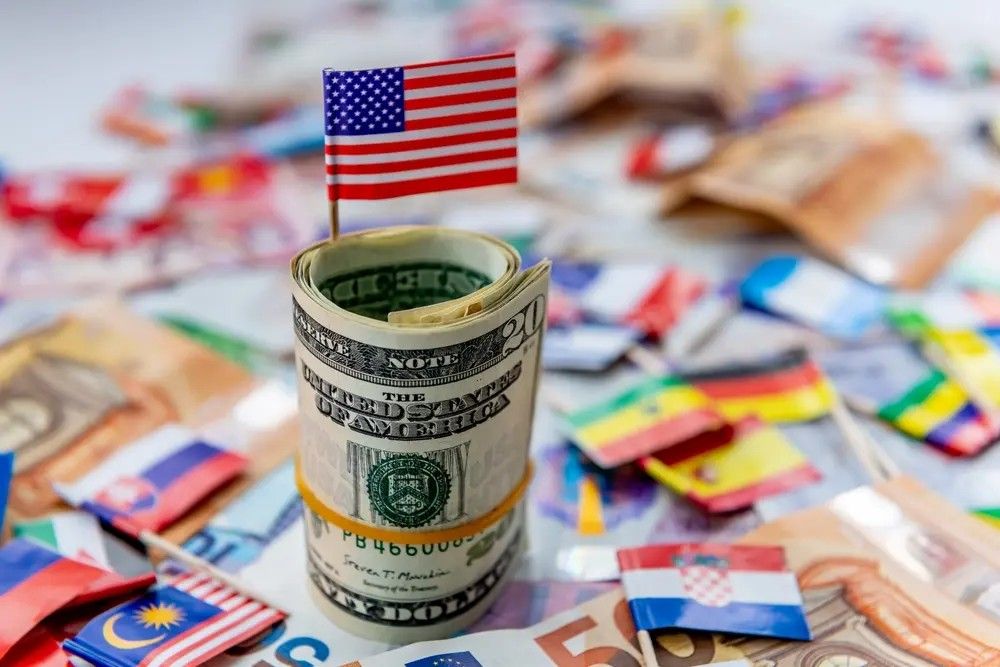 Analisis Dolar Menguat, Yen dan Euro Terdorong Ketegangan Timur Tengah - Data Pasar 2026-05-21