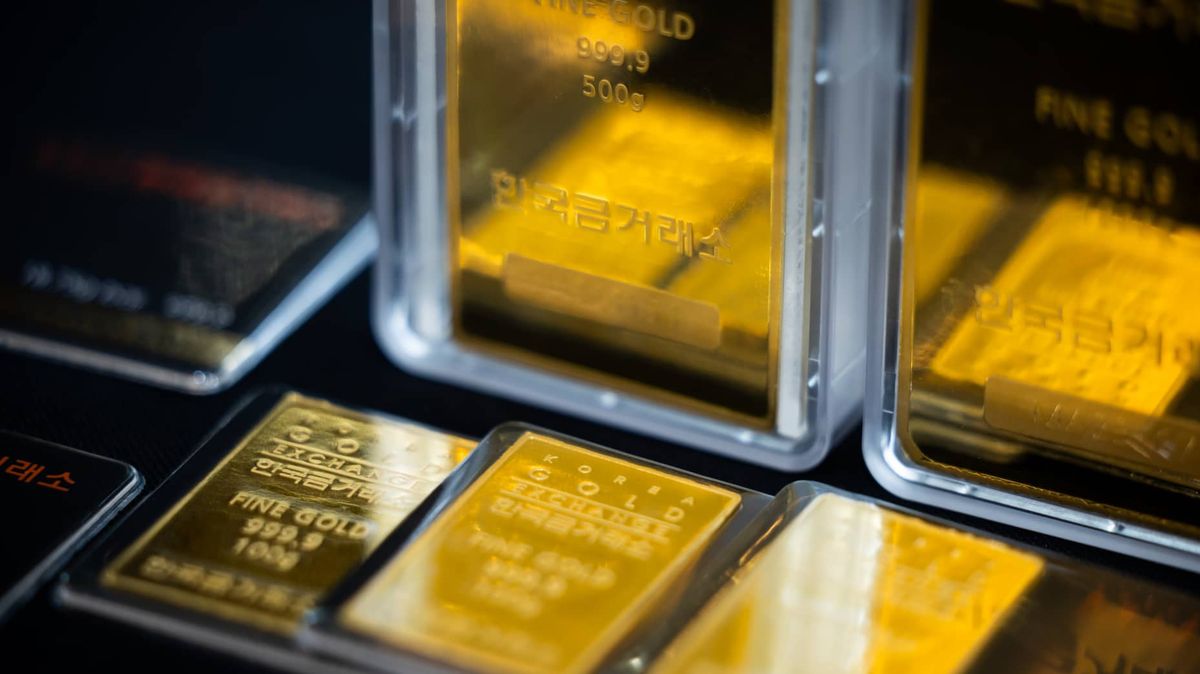 Analisis Emas Tertekan Dolar AS dan Ekspektasi The Fed - Data Pasar 2026-06-25