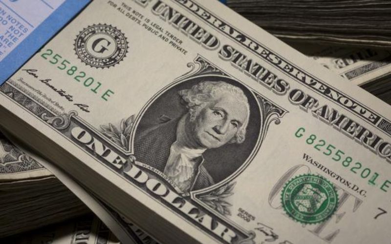 Analisis Dolar Jatuh ke Level Terendah Enam Pekan - Data Pasar 2026-07-30
