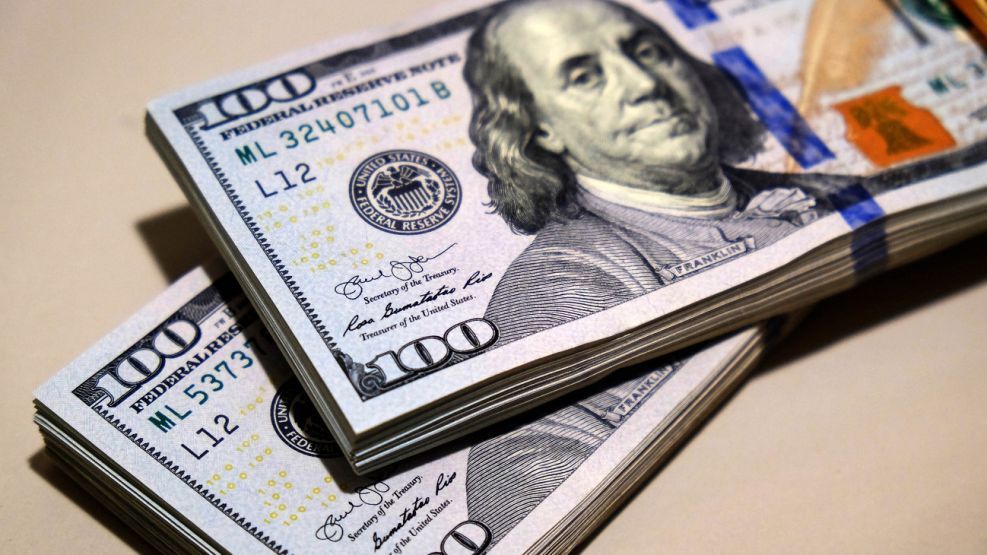 Analisis Dolar Melemah, Euro dan Aussie Ambil Momentum - Data Pasar 2026-08-17