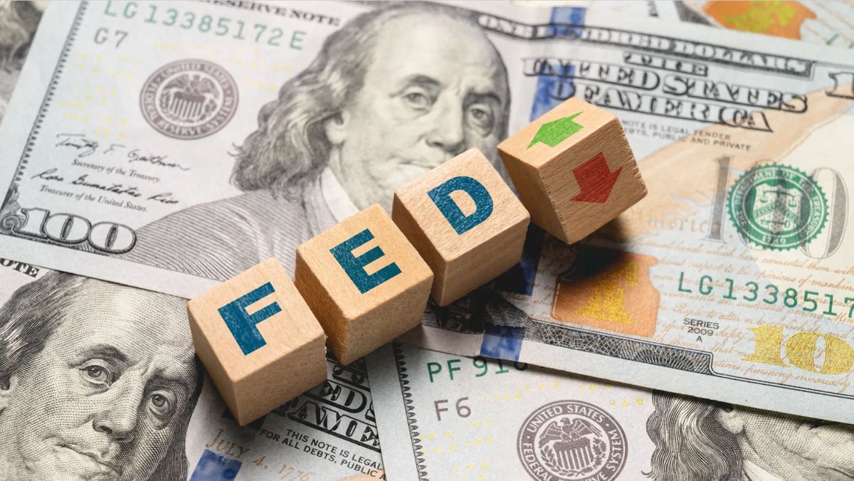 Analisis Dolar Tertekan, Sinyal Fed Jadi Pertaruhan Besar - Data Pasar 2026-08-19