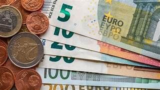 Analisis Inflasi Naik, Euro Makin Kuat - Data Pasar 2026-08-19