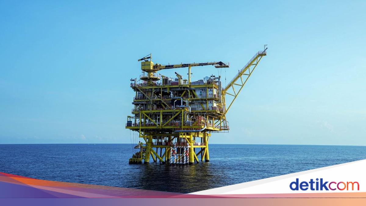 Harga Minyak Masih Betah di Atas US$ 100 per Barel